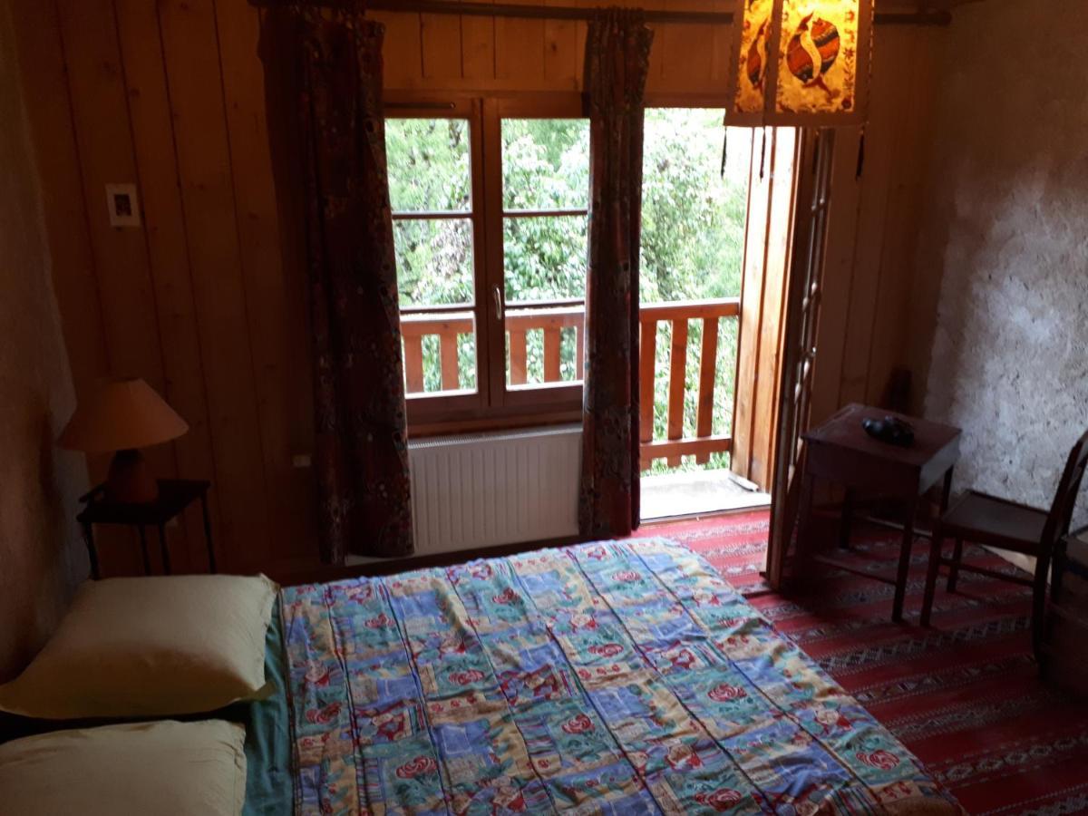 Crouzet Bed and Breakfast Eksteriør billede